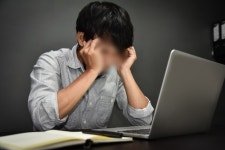 번아웃이… 유튜브 CEO가 크리에이터에게 휴식 권고한 이유