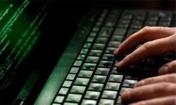‘좀비 PC’ 21만대로 검색어 조작해 수억 챙긴 일당 기소