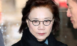 “이명희 욕설·폭행 못 봤다” 입 모은 직원들