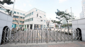 목동 목운초 나흘간 휴업…학부모 1명 확진자 옆자리서 영화 관람