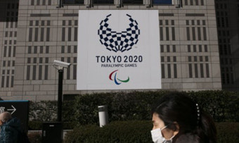 ‘트럼프 연기 발언·그리스 성화봉송 취소·IOC 포기 시사’…짙어져 가는 올림픽 ‘먹구름’