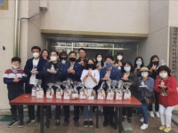 어린이날 행사는 없지만…아이들 위해 ‘과자 꾸러미’ 준비한 아파트