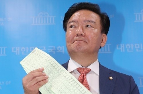 중앙선관위, 윤석열 대통령의 부정선거 의혹 강력 반박 혹은 윤석열 대통령과 선관위 간 의혹 대립?!