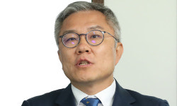 한명숙 변호인 최강욱 검찰, 결자해지 못하면 공수처가 풀어야 할 것”