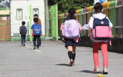 3차 등교 앞두고… 학원發 감염 비상