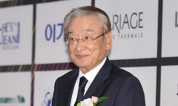 [단독] '머슴 생활' 폭로한 이순재 전 매니저 “진심 어린 사과 원해”
