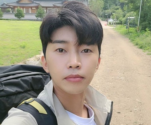 “임영웅사랑해” 갑자기 실시간 검색어에 등장한 이유? 팬들의 사랑 고백 | 포토뉴스