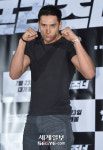 줄리엔 강이 프로필 키를 3㎝ 줄여 191로 소개한 사연 “너무 크니까 작품 안 들어와”(최파타)