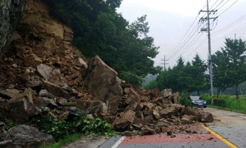 전국에 폭우피해 잇따라…산사태 위기경보 주의로 상향조정