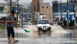 태풍 하구핏 中상륙에 오늘도 중부 ‘물폭탄’… 천둥·번개 동반