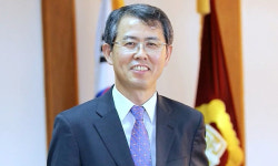 [속보] 김명수 대법원장, 새 대법관에 이흥구 판사 임명 제청