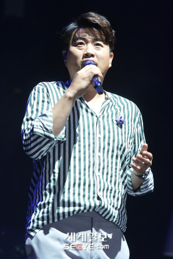 [포토] 김호중 '김미로운 보이스'