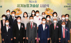 한국 농업의 성장과 글로벌 경쟁력 이끌다