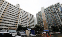 강남구 2000세대 복도식 아파트서 6명 확진…집단감염 우려