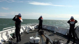 해군, 소청도 해상서 구명조끼 추정 물체 발견… 피살 공무원 관련여부 확인 중