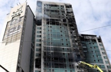 울산 고층빌딩 화재로 중상자 3명 포함 93명 다쳐