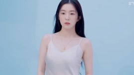 갑질 논란 후 유튜브서 처음 등장한 아이린…화장기 없는 수수한 모습