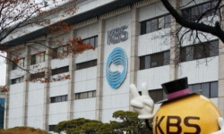 KBS 수신료 인상 시동… “방송사 직원 월급을 왜 국민이 내나” [어떻게 생각하십니까]