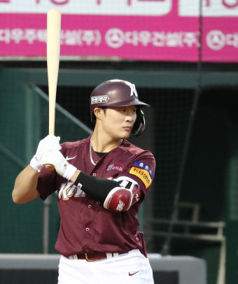김하성, 류현진과 한솥밥 먹을까…MLB 전 단장 