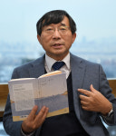 의사 시인 서홍관 “의술도 詩도 다 사랑의 일” [김용출의 문학삼매경]