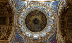 천장과 벽면 가득 명화가 살아숨쉬는 ‘겨울궁전’ [박윤정의 쁘리벳! 러시아]