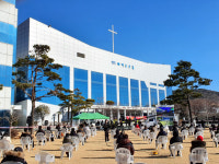 부산, 코로나19 널뛰기 확산세... 55일째 두 자릿수 확진