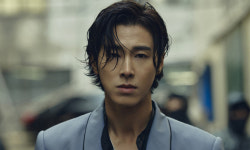 영화 같은 앨범 들고…  유노윤호, 솔로 컴백