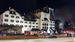 화마 덮친 무주 덕유산 리조트, 마이클 잭슨 흔적 남았을까?