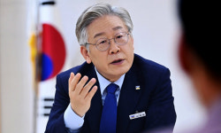 이재명, 尹에 경고 “없는 죄를 만들고 있는 죄를 덮는 과거의 검찰…검찰개혁 여전히 유효”
