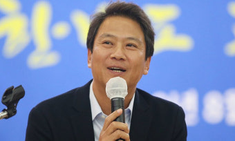 피해자 기자회견까지 했는데… 임종석 “박원순, 가장 청렴한 공직자”