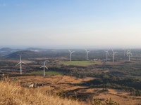제주, 신재생에너지 발전량 남아돌아…총량제 도입 검토