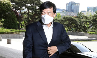 [사설] 법무부는 서둘러 ‘피고인 이성윤’ 징계 절차 밟아야