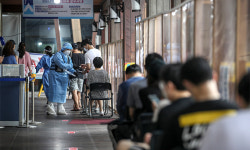 부산 45명·경남 37명 추가 확진… 유흥주점 관련 연일 확산