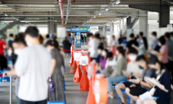 신규 확진 엿새째 1000명대… 4차 대유행 비수도권 확산세