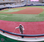 코로나 여파에… 프로야구 13일부터 리그 전격 중단