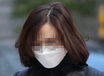 정경심 항소심도 4년 실형… 남편 조국 “상고해 대법서 다툴 것”