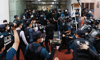 ‘불법 집회 주도’ 혐의 양경수 민주노총 위원장 구속… 영장 발부 20일만