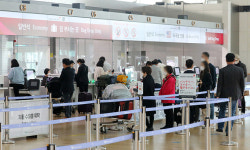 ‘위드 코로나’ 시동… 국제선 하늘길 다시 열린다