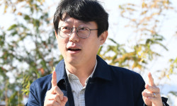 “청각장애인의 ‘눈과 귀’가 되겠습니다” [차 한잔 나누며]