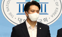 이재명 측 “윤석열, ‘딸 KT 특혜 채용’ 김성태 선임… 청년 우롱하나”