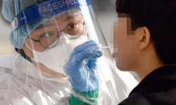 “백신 안 맞으면 학원도 못 가나”… 학부모들 방역패스 불만 확산