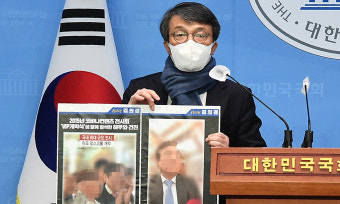 김의겸 “김건희, 7년 전에도 건진법사와 친분”…행사 사진 공개