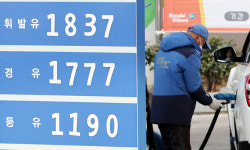 휘발유값 10주 만에 오름세로… 국제유가 7년 만에 최고치