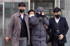 공적 자금 115억 횡령한 강동구 공무원 “주식 투자로 77억 날렸다” 진술