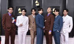 K팝 세계 중심에 세운 9년… BTS가 걸어온 매순간이 새역사