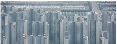 ‘서울 아파트 시장의 두얼굴’ 시세보다 수억 떨어진 급매물 거래 VS 최고가 경신 계약 성사