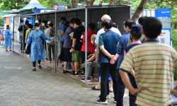 대전서 주말 이틀간 3237명 확진… 3주 사이 7배 폭증
