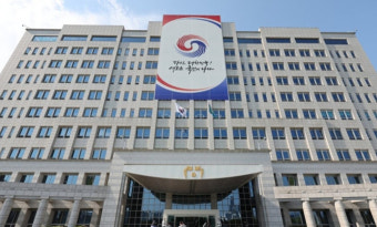 [속보] 대통령실, 참모진 쇄신 요구에 “주의 깊게 듣고 있다”