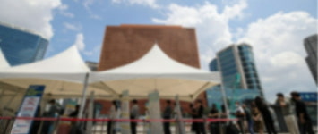 광복절 연휴·폭우로 다소 잠잠했던 코로나 유행 다시 활개…16일부터 검사량 급증