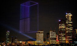 LG전자, 여의도 한강공원 ‘드론쇼’